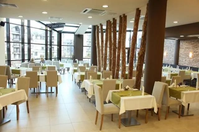 Aspen Golf I205 公寓